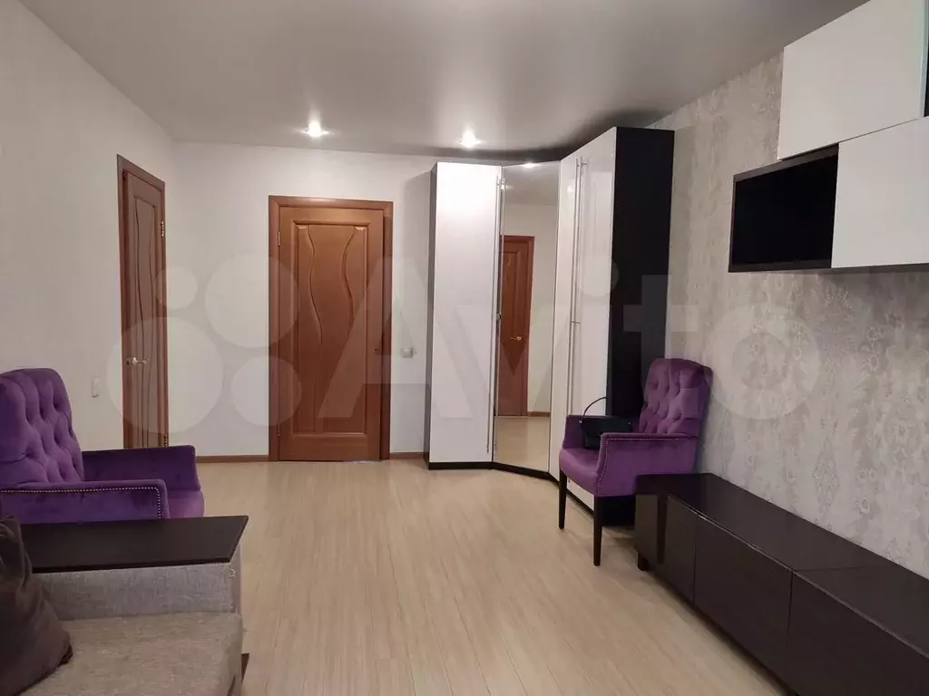 3-к. квартира, 60 м, 3/9 эт. - Фото 1