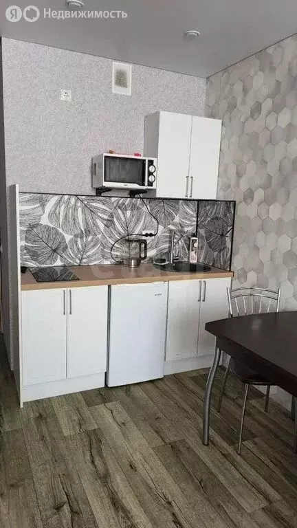 Квартира-студия: Тюмень, улица Первооткрывателей, 8 (20 м) - Фото 2