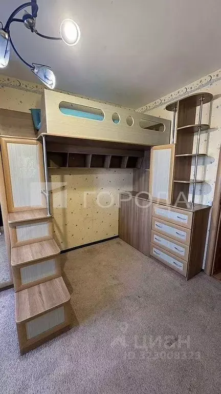 3-к кв. Алтайский край, Барнаул ул. Панфиловцев, 35 (67.3 м) - Фото 0