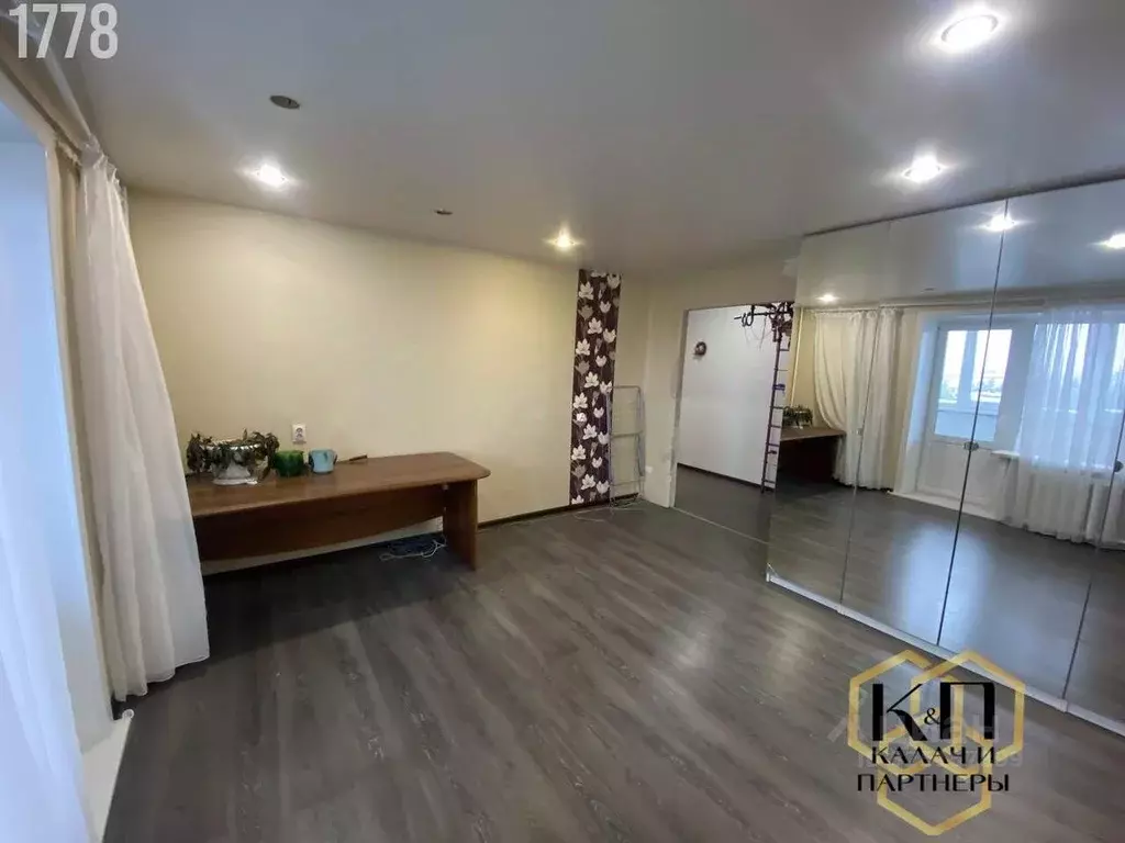 3-к кв. Свердловская область, Полевской Зеленый Бор-2 мкр, 33 (58.8 м) - Фото 2