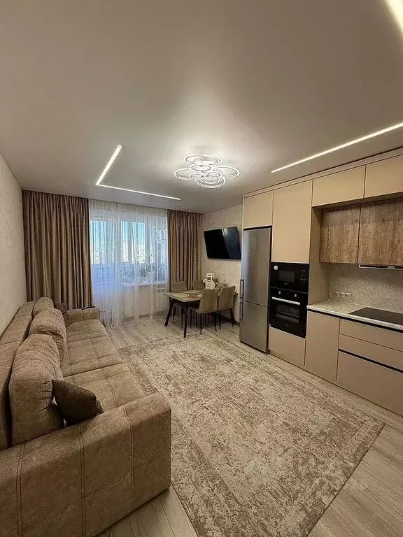 2-к кв. Тюменская область, Тюмень Широтная ул., 172А (66.8 м) - Фото 1