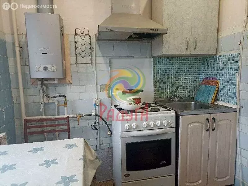 3-комнатная квартира: село Железнодорожный, Садовая улица, 9 (50.1 м) - Фото 2