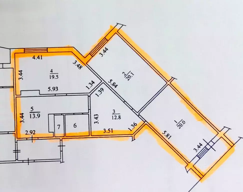 2-к кв. Ленинградская область, Гатчина ул. Рощинская, 1А (91.1 м) - Фото 1