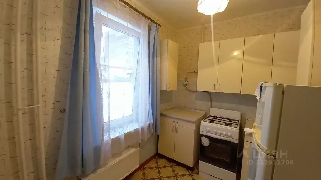 1-к кв. Пермский край, Березники Комсомольская ул., 5 (32.5 м) - Фото 0