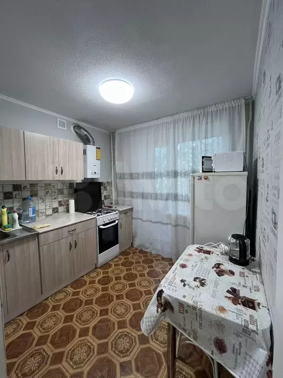 1-к. квартира, 40 м, 2/5 эт. - Фото 0