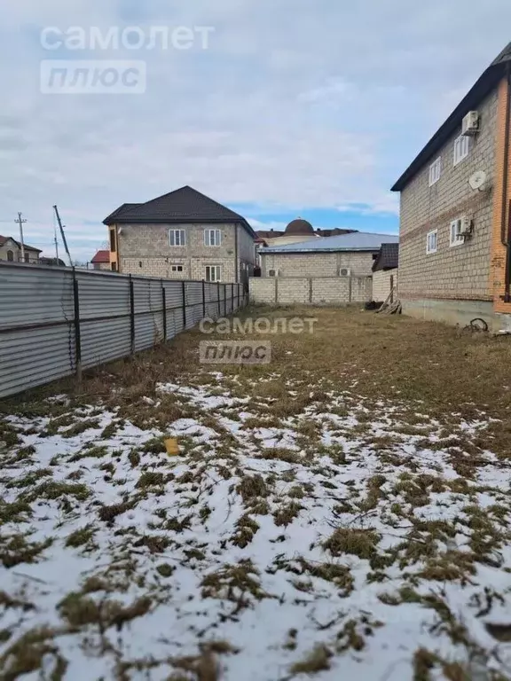 Участок в Чеченская республика, Грозный ул. Сайпуддина Шарпудиновича ... - Фото 0