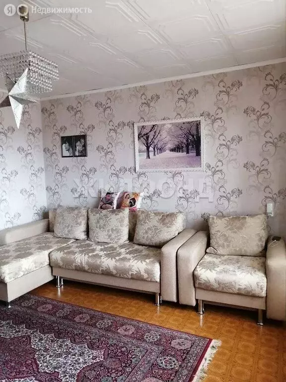 3-комнатная квартира: Абакан, проспект Дружбы Народов, 27 (64.9 м) - Фото 2