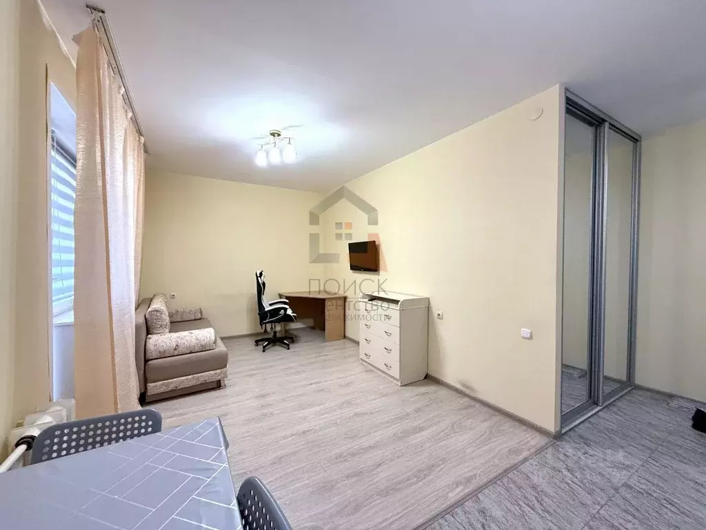 Студия Кировская область, Киров Орловская ул., 4 (30.0 м) - Фото 1