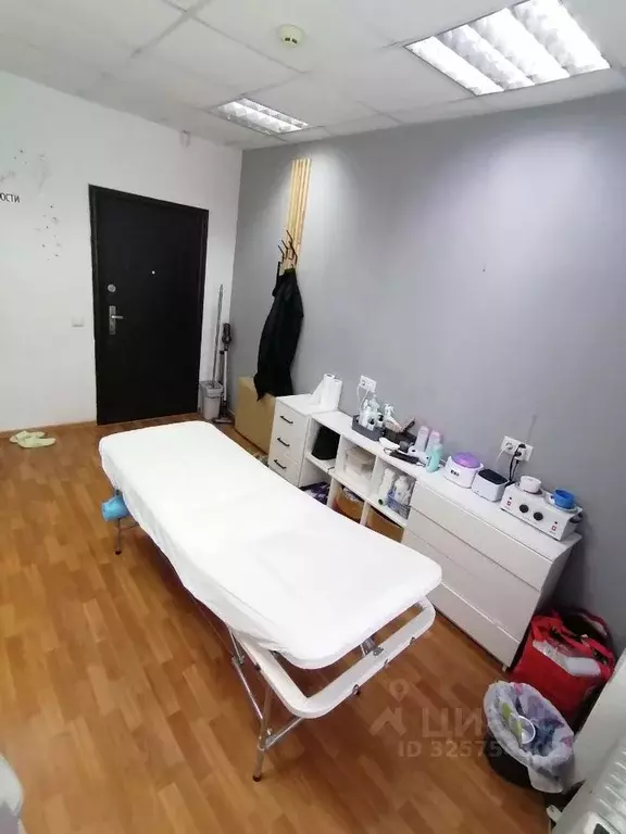 Офис в Коми, Сыктывкар ул. Морозова, 3 (13 м) - Фото 2