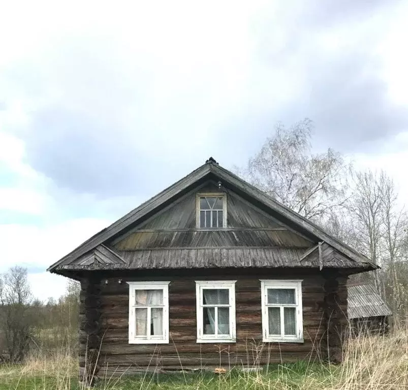 Дом в Вологодская область, Кирилловский муниципальный округ, деревня ... - Фото 0