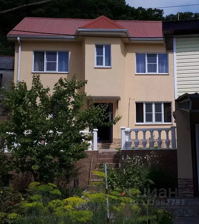 Дом в Краснодарский край, Туапсе Парусная ул., 9 (170 м) - Фото 1