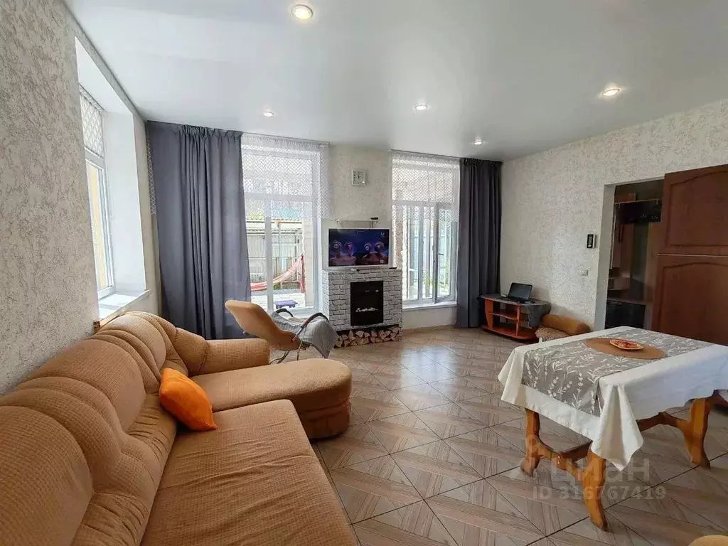 Дом в Свердловская область, Верхняя Пышма городской округ, пос. ... - Фото 1