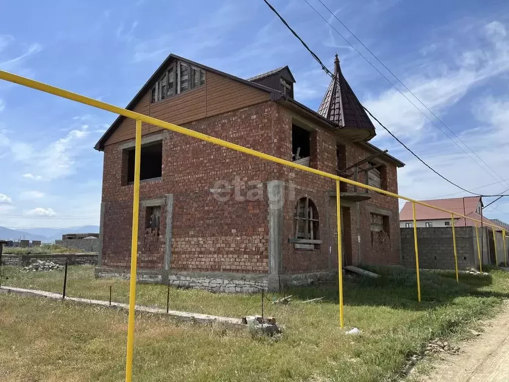 Дом в Дагестан, Махачкала ул. 5-я Ветеранская, 106 (250 м) - Фото 0