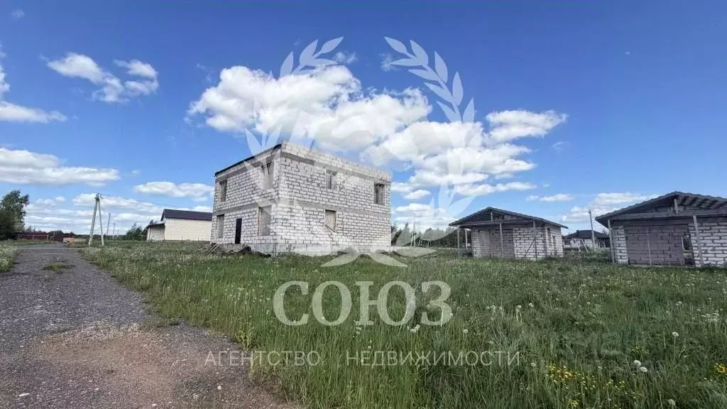 Дом в Калужская область, Боровский муниципальный округ, д. Комлево ул. ... - Фото 2
