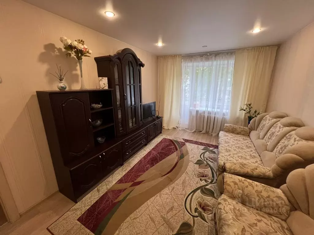 2-к кв. Псковская область, Великие Луки Стадионная ул., 8 (44.0 м) - Фото 2