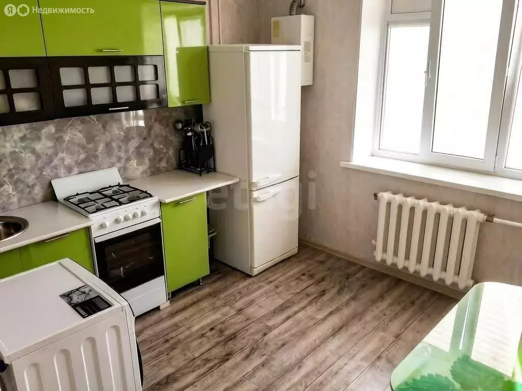 3-комнатная квартира: Заводоуковск, Советская улица, 10 (73.7 м) - Фото 1