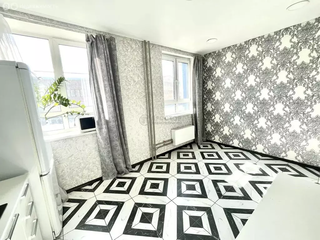 2-комнатная квартира: посёлок городского типа Новоивановское, бульвар ... - Фото 1