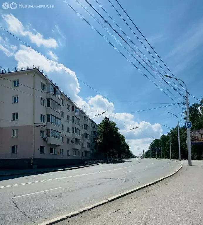 1-комнатная квартира: Уфа, улица Комарова, 36 (31.3 м) - Фото 1
