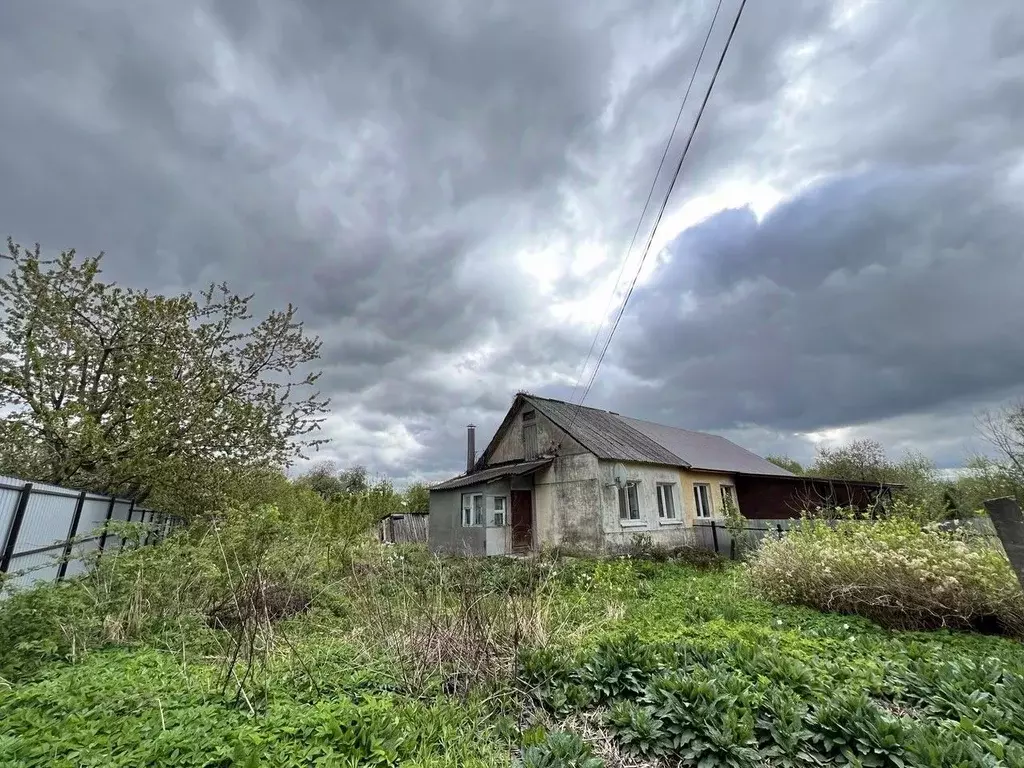 Дом в Смоленская область, Смоленск пос. Геологов, 2 (30 м) - Фото 0