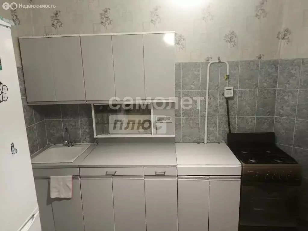 2-комнатная квартира: Омск, улица Дианова, 8 (51.8 м) - Фото 2
