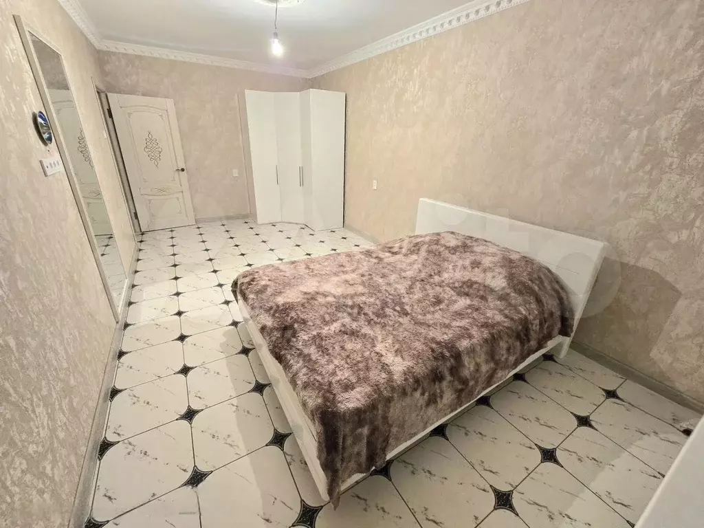 2-к. квартира, 64,8 м, 7/7 эт. - Фото 0