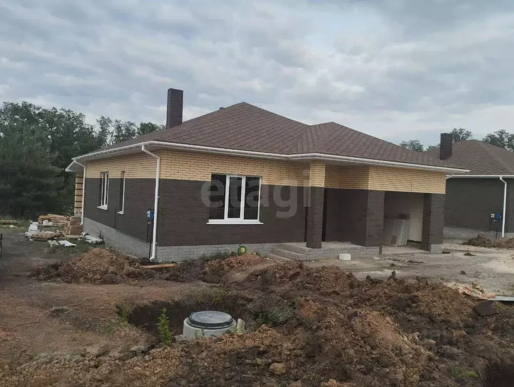 Дом в Белгородская область, Белгородский район, Разумное рп ул. ... - Фото 1