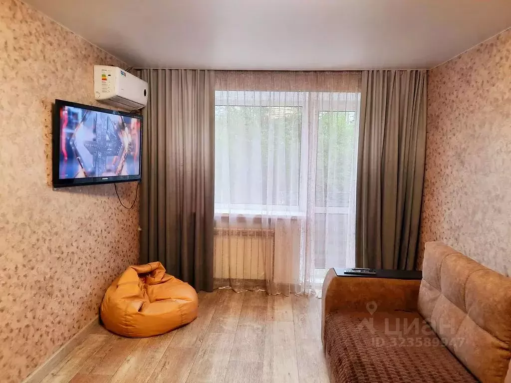 3-к кв. Волгоградская область, Камышин Текстильная ул., 16 (56.0 м) - Фото 1