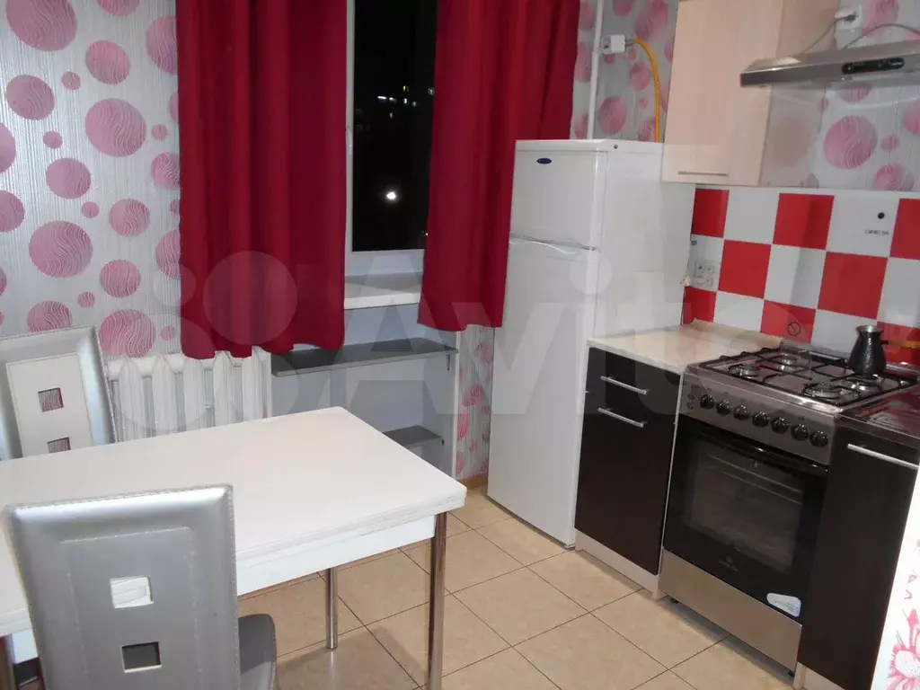 1-к. квартира, 30 м, 4/5 эт. - Фото 0