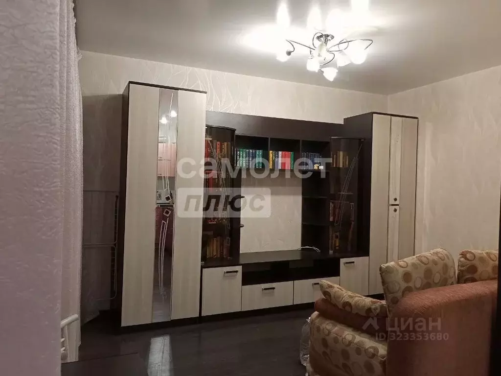 3-к кв. Свердловская область, Нижний Тагил ул. Коминтерна, 53 (55.7 м) - Фото 1