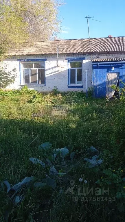 Дом в Саратовская область, Энгельсский район, Красноярское ... - Фото 1
