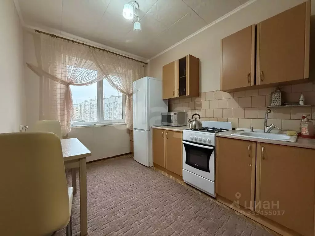 3-к кв. Белгородская область, Белгород Гостенская ул., 1 (59.0 м) - Фото 1