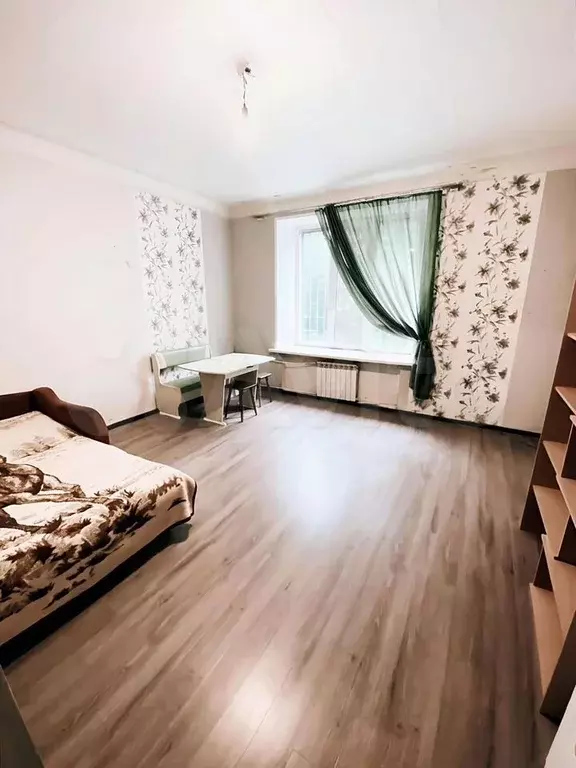 Комната 20 м в 3-к., 1/5 эт. - Фото 0