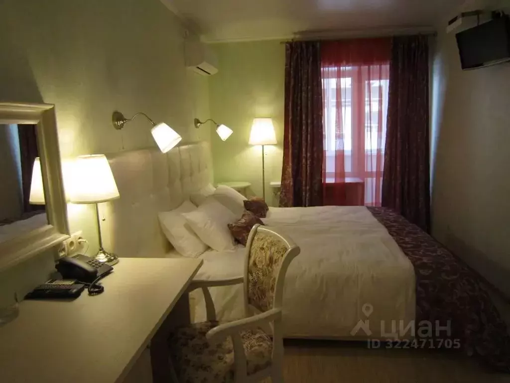 Комната Саратовская область, Саратов Театральная пл., 11а - Фото 0