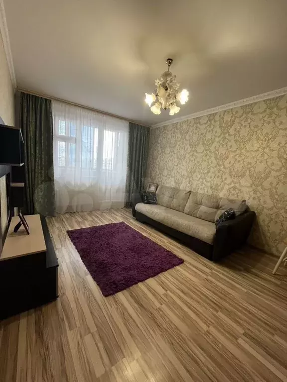 1-к. квартира, 38 м, 16/17 эт. - Фото 1