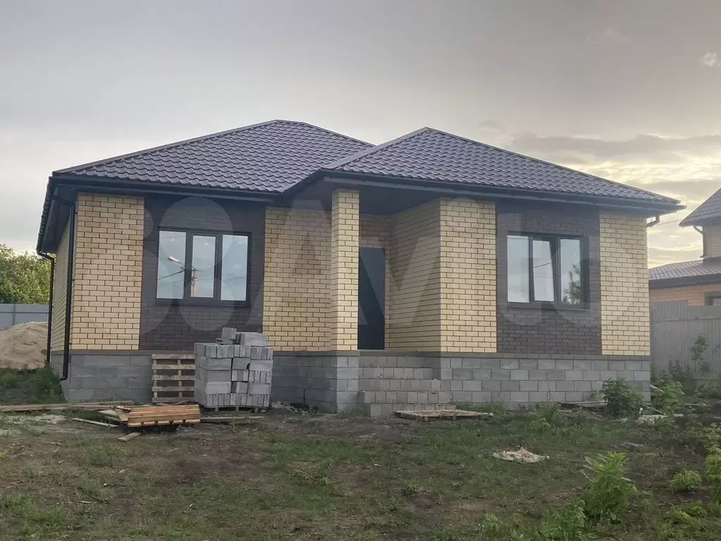 Дом 100 м на участке 11 сот. - Фото 1