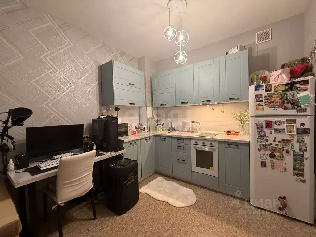 2-к кв. Красноярский край, Красноярск ул. Лесников, 27/1 (32.3 м) - Фото 2