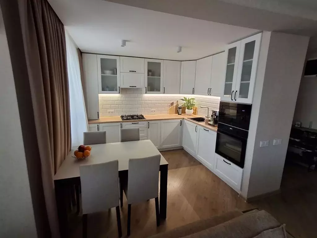 Продаётся 3-к квартира, 70 м - Фото 0