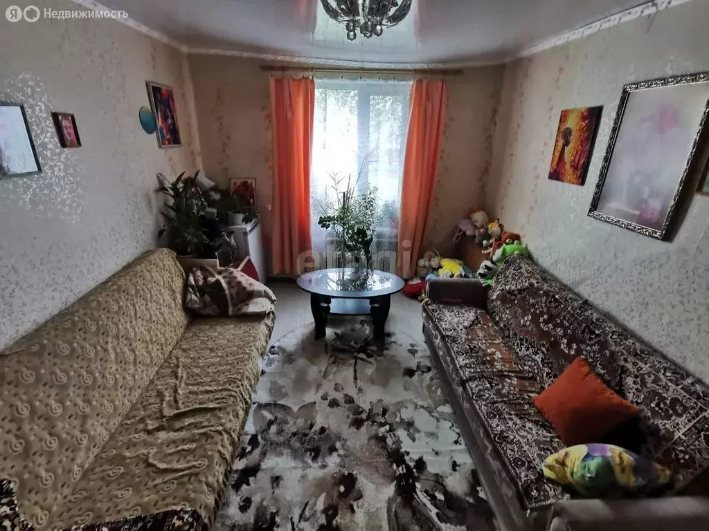 2-комнатная квартира: Алапаевск, улица Крылова, 10 (24 м) - Фото 1
