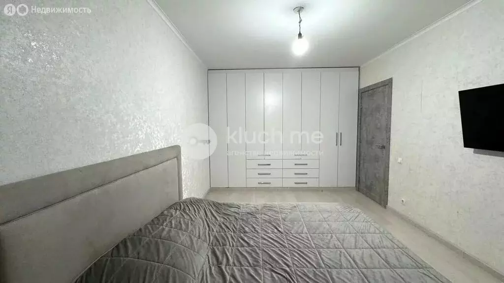 2-комнатная квартира: Казань, проспект Альберта Камалеева, 32 (47.8 м) - Фото 2