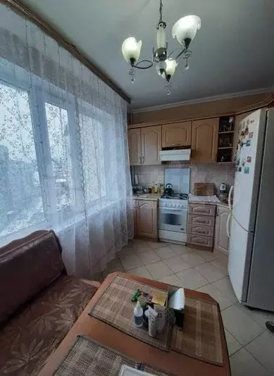 1-к. квартира, 40 м, 4/10 эт. - Фото 0