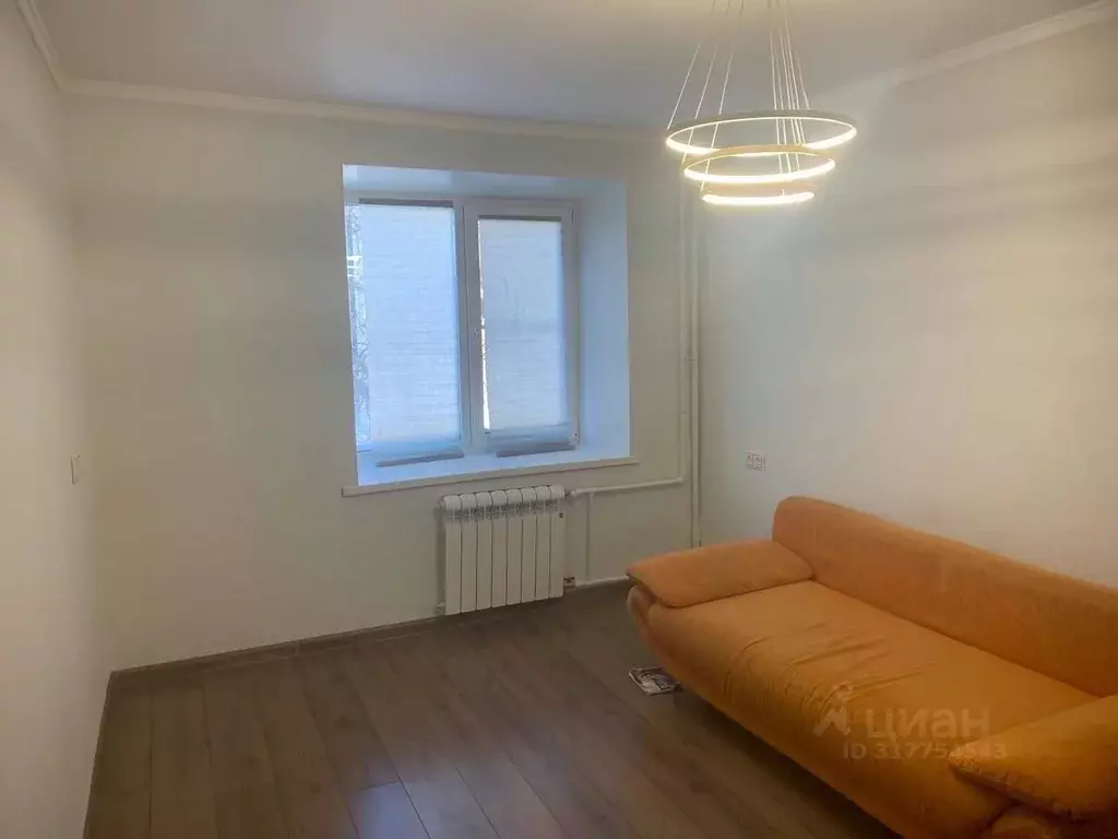 Комната Омская область, Омск ул. Дмитриева, 5/2 - Фото 0
