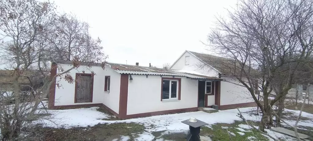 Дом в Крым, Советский район, с. Дмитровка ул. Киевская, 37 (89 м) - Фото 1