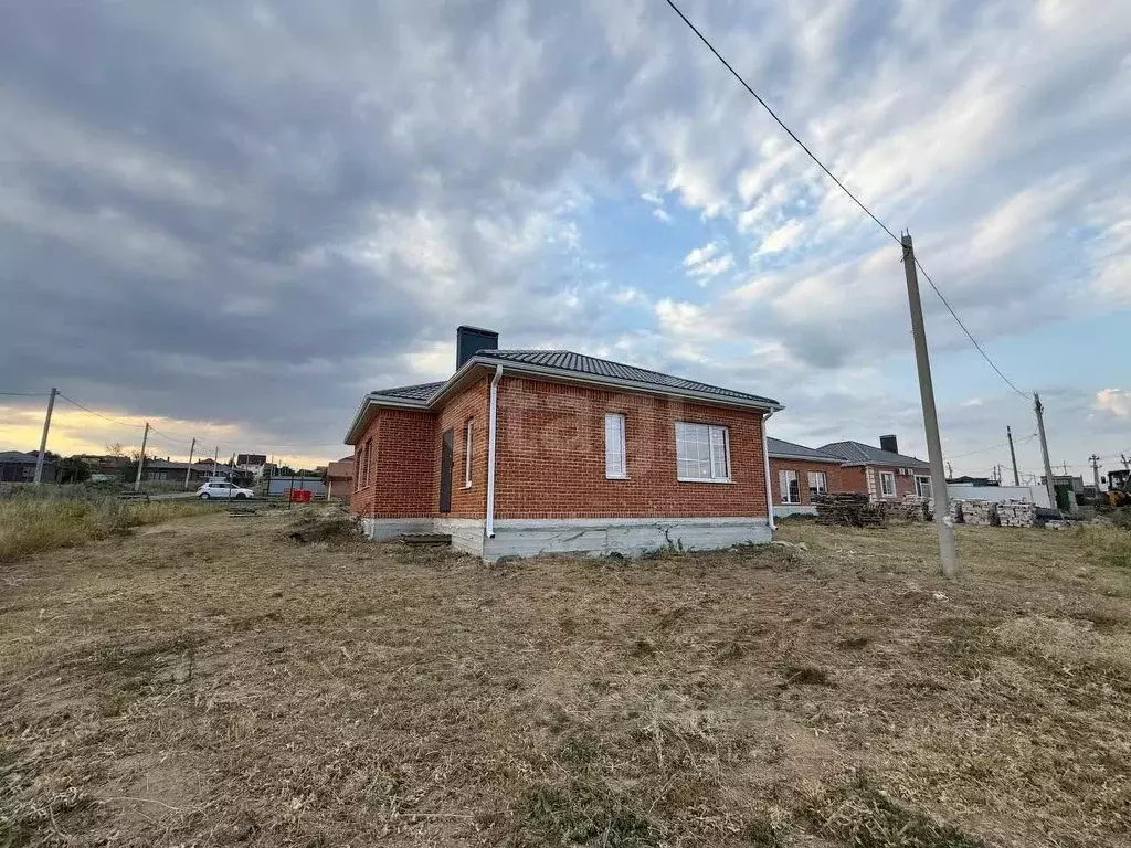 Дом в Ростовская область, Аксайский район, Большелогское с/пос, пос. ... - Фото 2