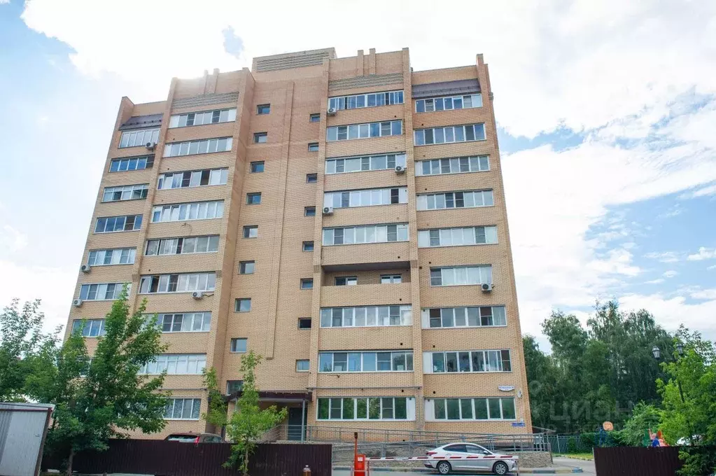 2-к кв. Тульская область, Тула Октябрьская ул, 69 (58.5 м) - Фото 0