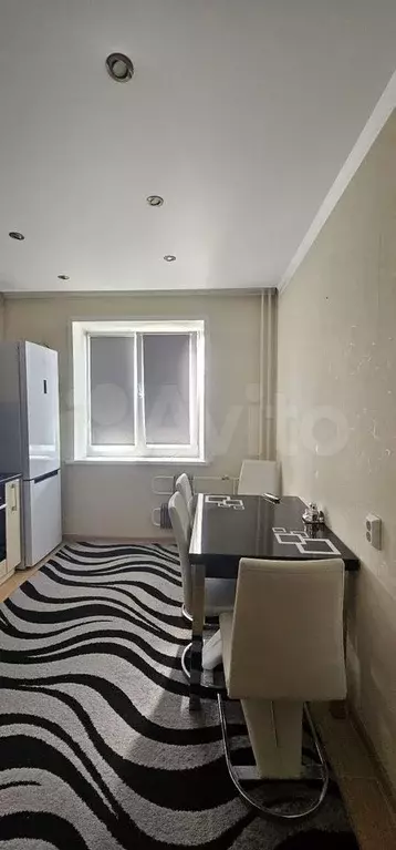 1-к. квартира, 34 м, 9/10 эт. - Фото 1