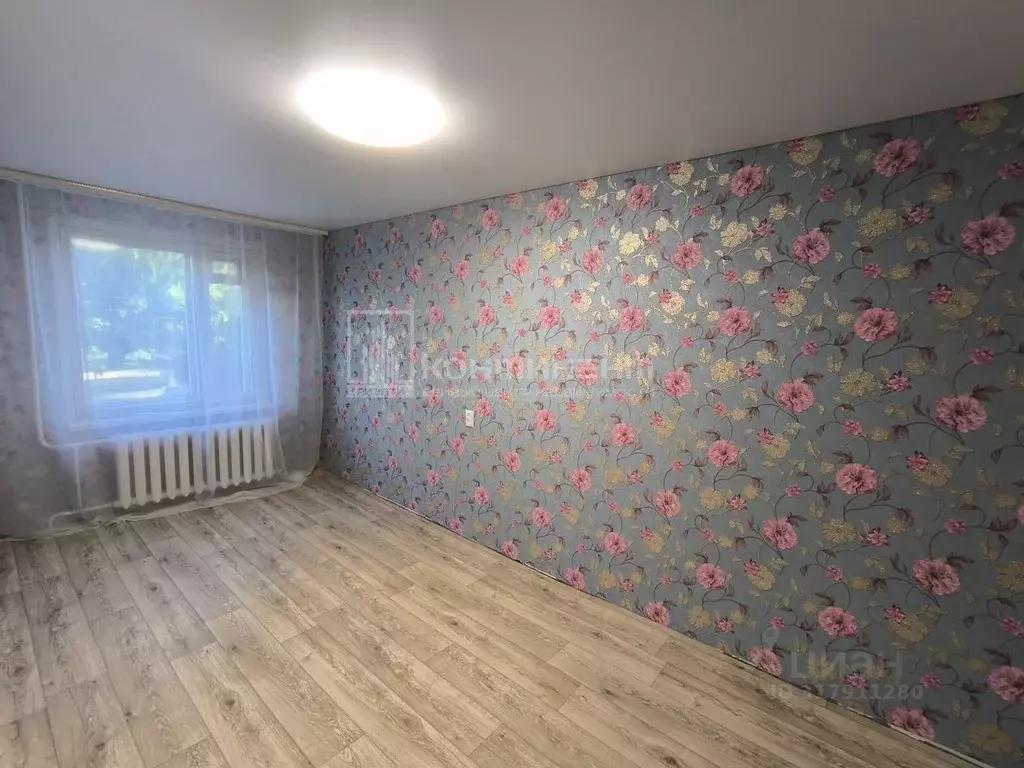 3-к кв. Владимирская область, Камешково ул. Смурова, 6 (68.0 м) - Фото 0
