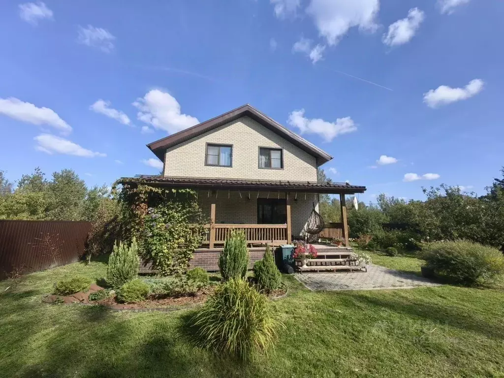 Дом в Ленинградская область, Ломоносовский район, Виллозское городское ... - Фото 1