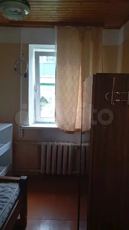 Комната 14 м в 2-к., 1/1 эт. - Фото 1