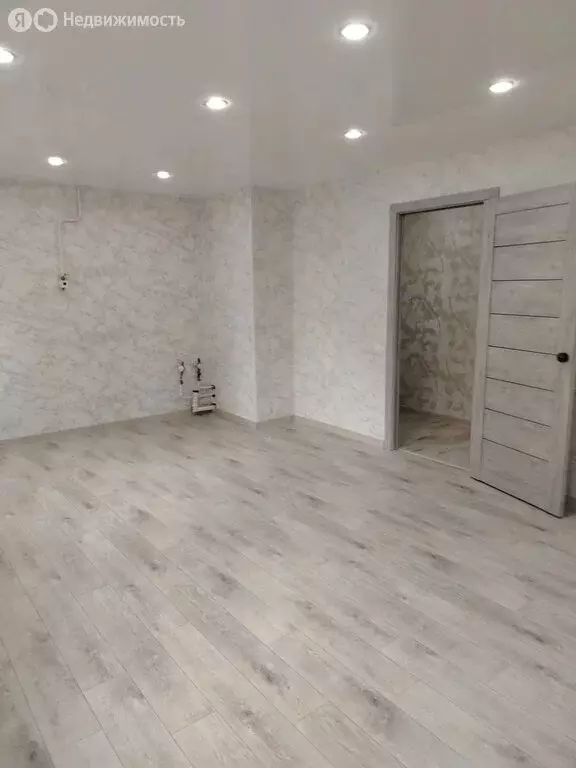 2-комнатная квартира: Реж, улица Ленина, 72/5 (43.6 м) - Фото 2