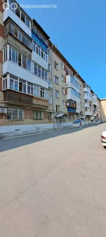 3-комнатная квартира: Реж, улица Ленина, 33 (61.7 м) - Фото 0
